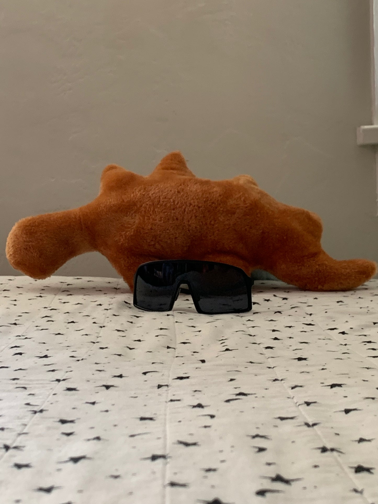 All black sunglasses