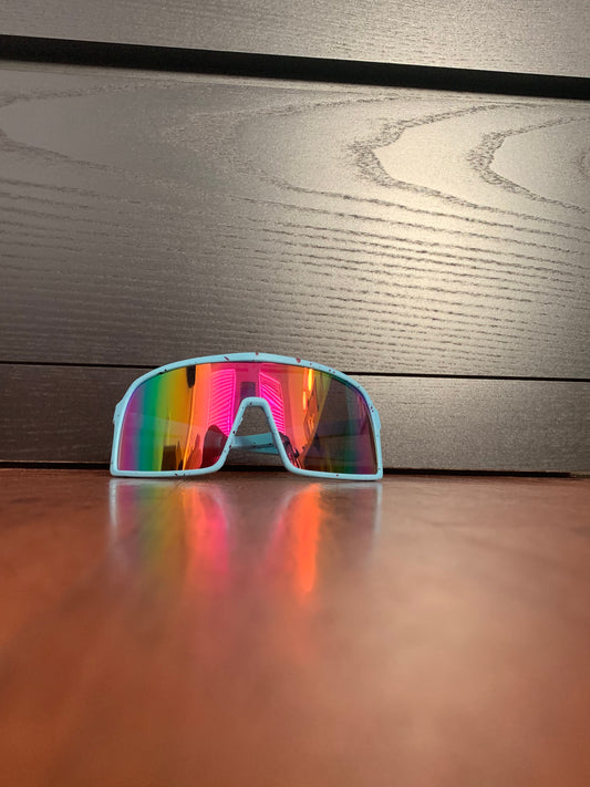 Teal spotted sport sunglasses